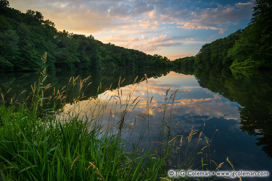 Becalming Birge Pond (Hoppers Birge Pond Nature Preserve, Bristol, Connecticut)